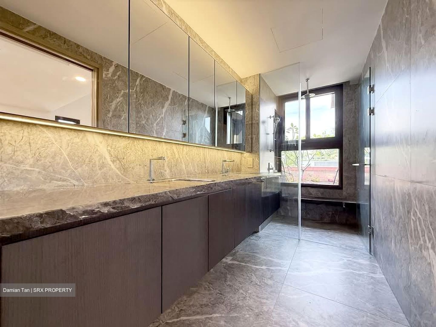 Fernhill Road (D10), Semi-Detached #534166551